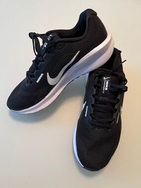 Nike Men’s Downshifter13 Black Athletic Shoes with White Accents